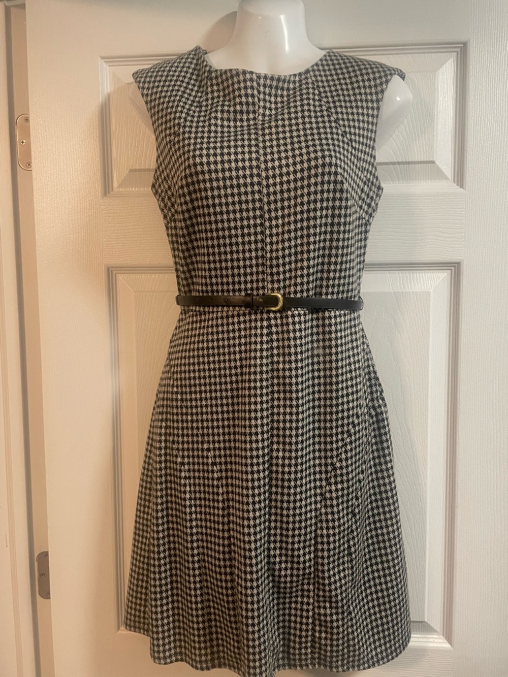 Classic Black and White Houndstooth Sleeveless Dress with Belt by Merona Size S